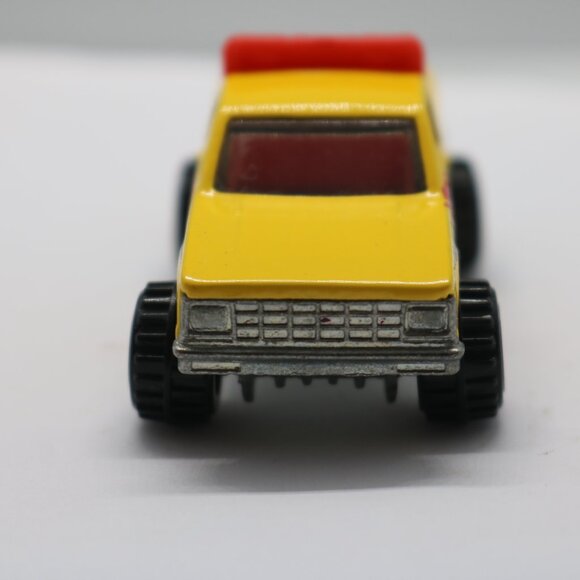 1982 Hot Wheels 4x4 lifeguard truck vintage diecast 1/64 scale - Picture 3 of 7